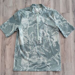3/$20 Alpine Design Oasis Half Zip Half Sleeve Top Mineral Jade Floral (A8)